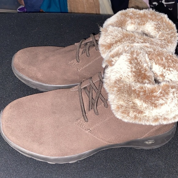 EUC SKECHERS WO SIZE 9 BROWN SUEDE LEATHER ANKLE BOOTS W/ FAUX FUR TRIM CLEAN - Picture 9 of 12